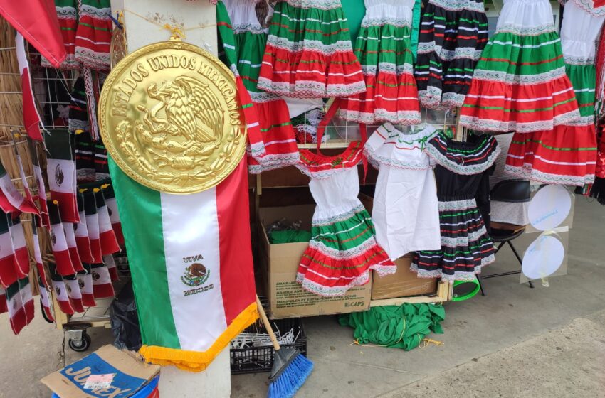  ¡Viva México! Empieza la venta de artículos patrios para este próximo 15 y 16 de septiembre