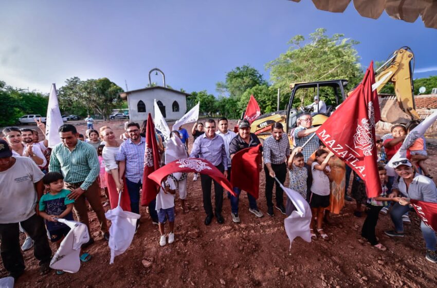  ¡Caleritas tendrá Plazuela! El Gobierno de Mazatlán arranca obra para los habitantes de esa comunidad