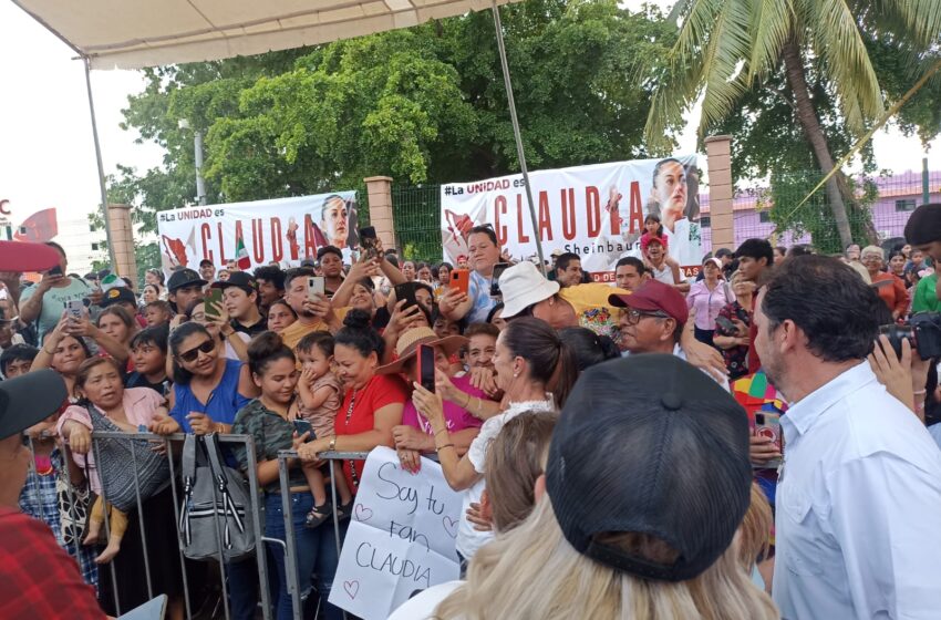  Claudia Sheimbaum presume en Culiacán ser puntera en las encuestas; habrá candidata, adelanta