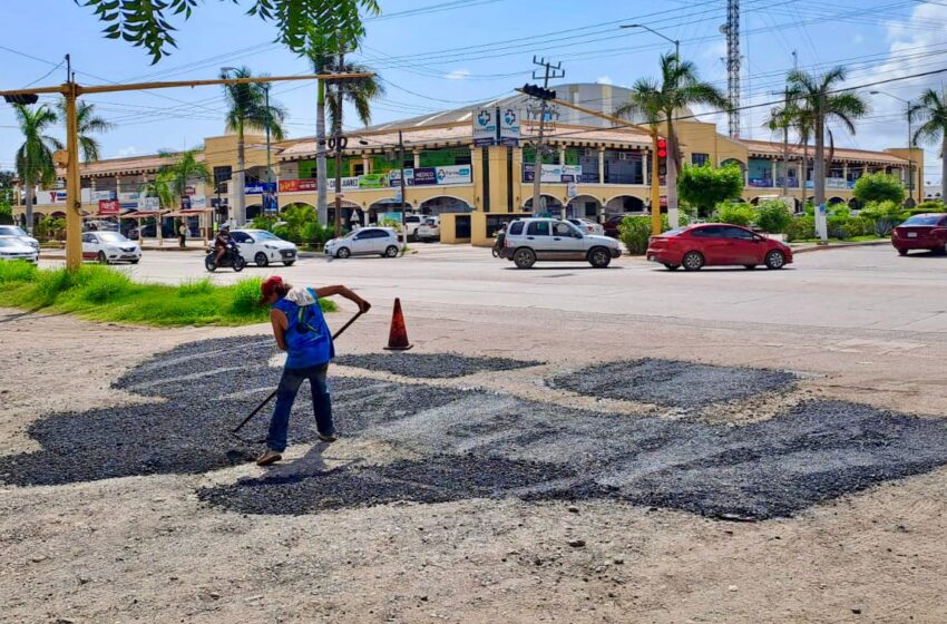  Bachea ayuntamiento calles y avenidas de diversas zonas de Mazatlán