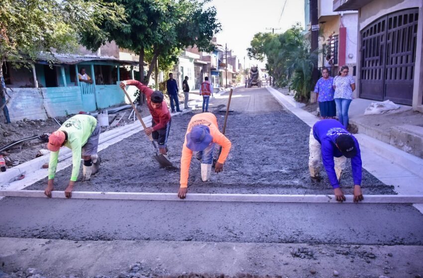  Les llegará la solución a la colonia Klein de Mazatlán con pavimentación de la calle Petróleos Mexicanos