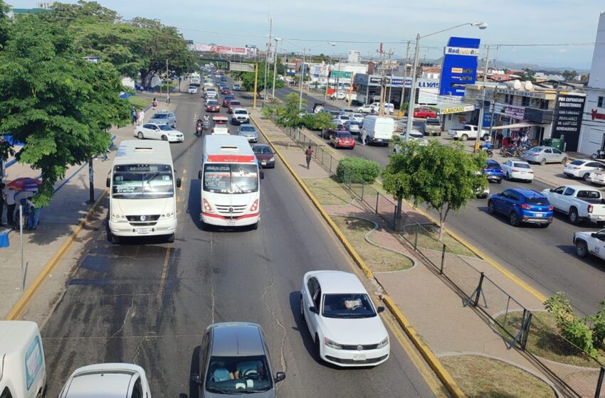  El Carril Preferencial, es un estacionamiento exclusivo de Mazatlán