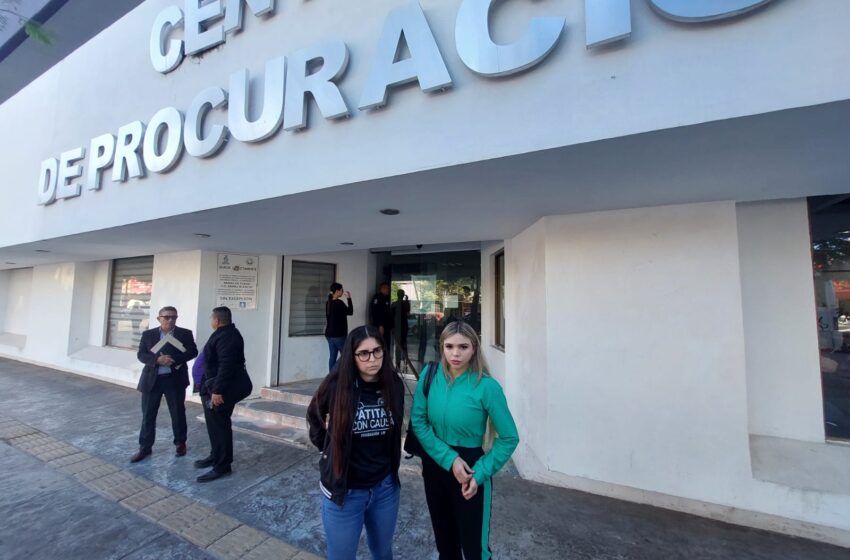  Presentan denuncia ante la Vicefiscalía por envenenamiento de perros en la playa de El Maviri