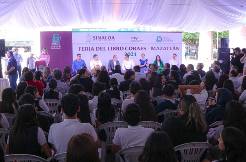  Cobaes inaugura segunda edición de su Feria del Libro en Mazatlán