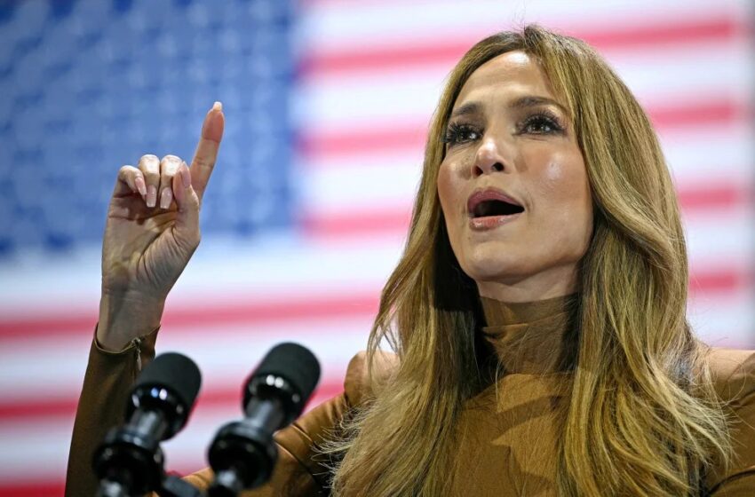  Jennifer Lopez, en campaña con Kamala Harris, dijo que “todos los latinos” en EE.UU. se sintieron ofendidos por el mitin de Trump