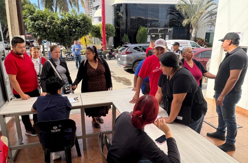  Capacitan en manejo de alimentos a comerciantes de Carnaval