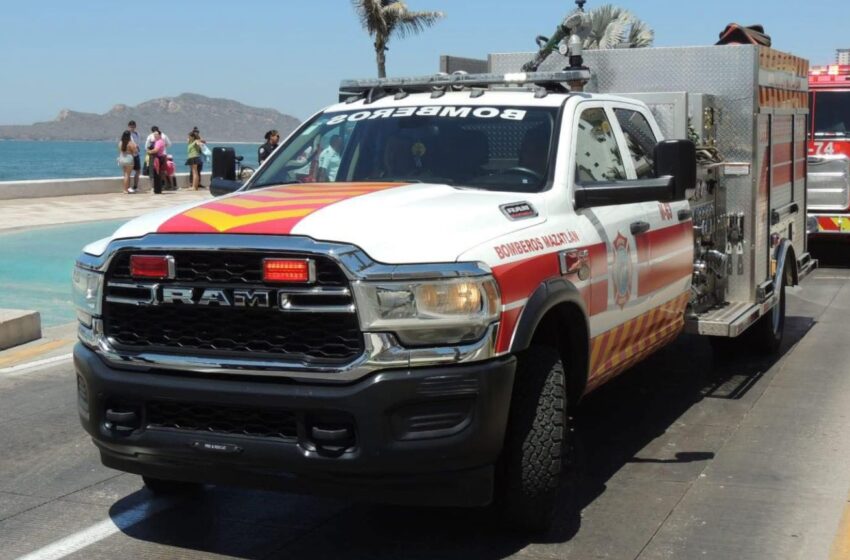 Listos bomberos para atender emergencias en toda la franja turística
