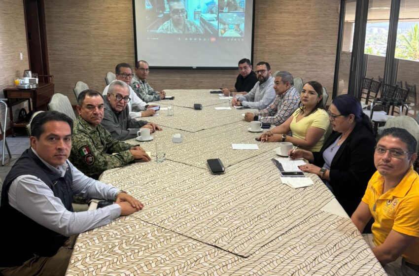 En la mesa de seguridad que encabeza el gobernador Rocha, Sinaloa se prepara ante la tormenta Alvin