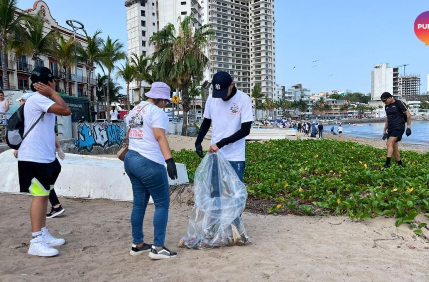  Todos unidos por los océanos: así fue la mega limpieza de playas en Mazatlán 